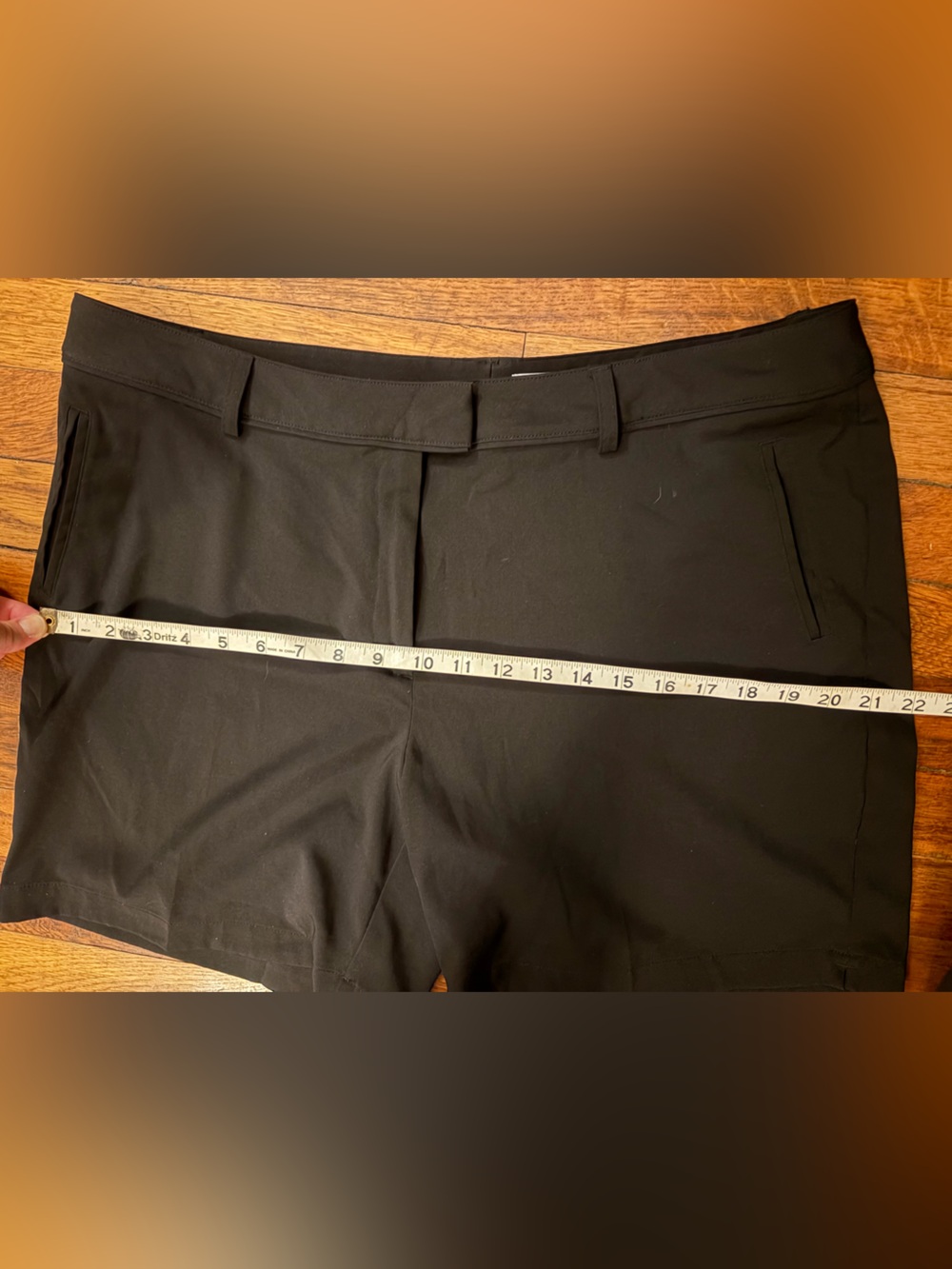 Women's Lady Hagen Black Tailored golf athletic dress Shorts sz 14 w/ 7” inseam